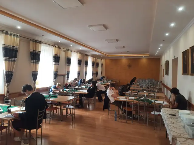 Samodzielna praca nad kontestem podczas V Warsztatów Matematycznych