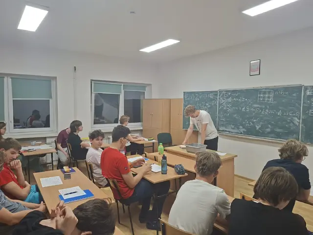 Wykład i praca nad zadaniami podczas V Warsztatów Matematycznych