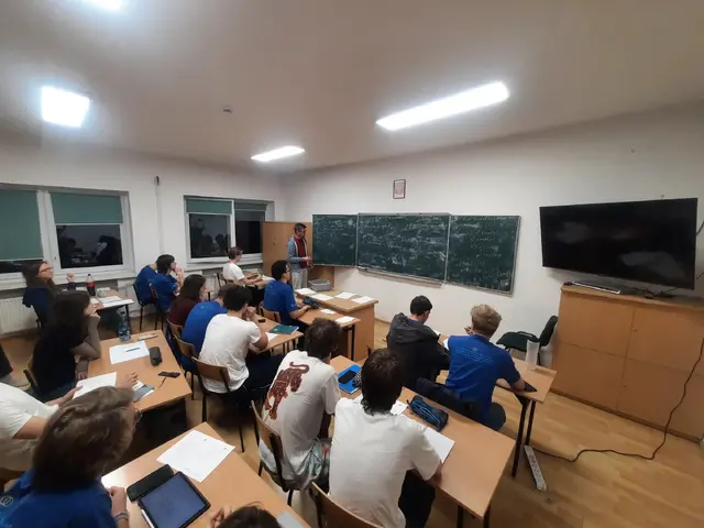 Wykład i praca nad zadaniami podczas V Warsztatów Matematycznych