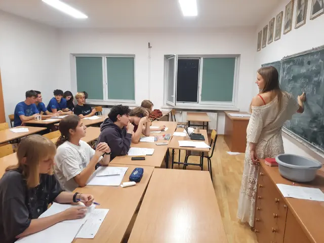 Wykład i praca nad zadaniami podczas V Warsztatów Matematycznych